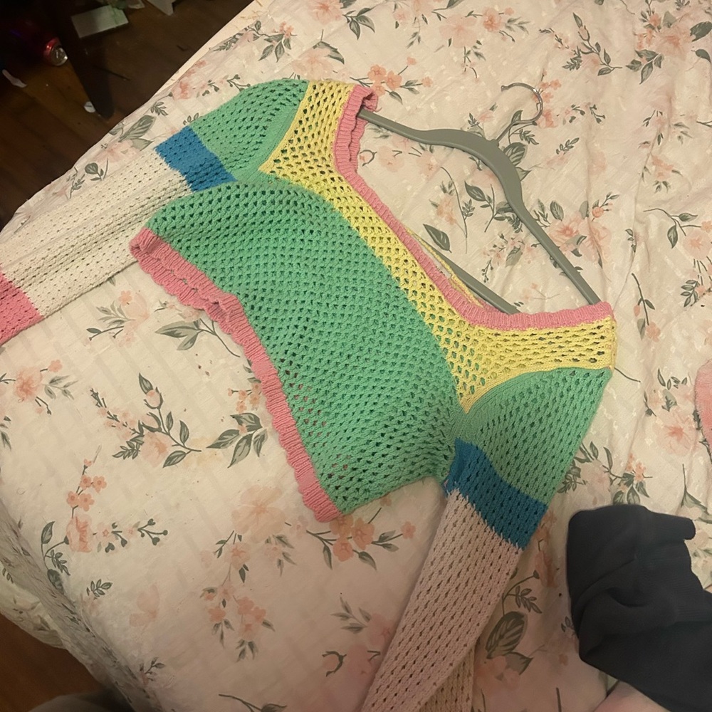 Zara Multicolor Knit Crop Top